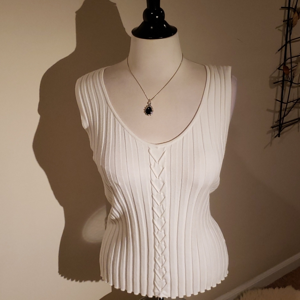 belldini top - Picture 1 of 13